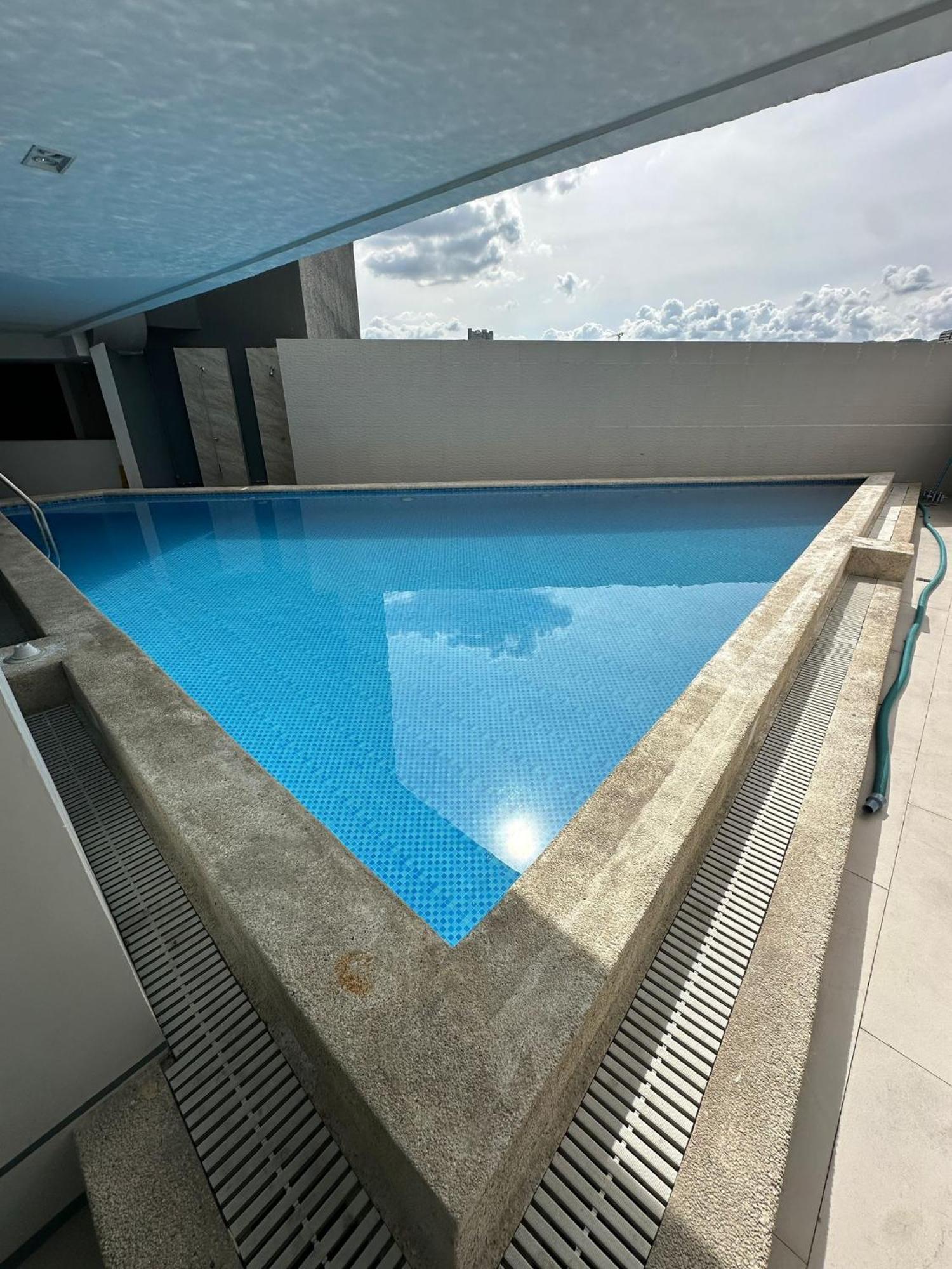 Modern & Comfy Studio - Steps From Ayala Mall, Cebu City Экстерьер фото