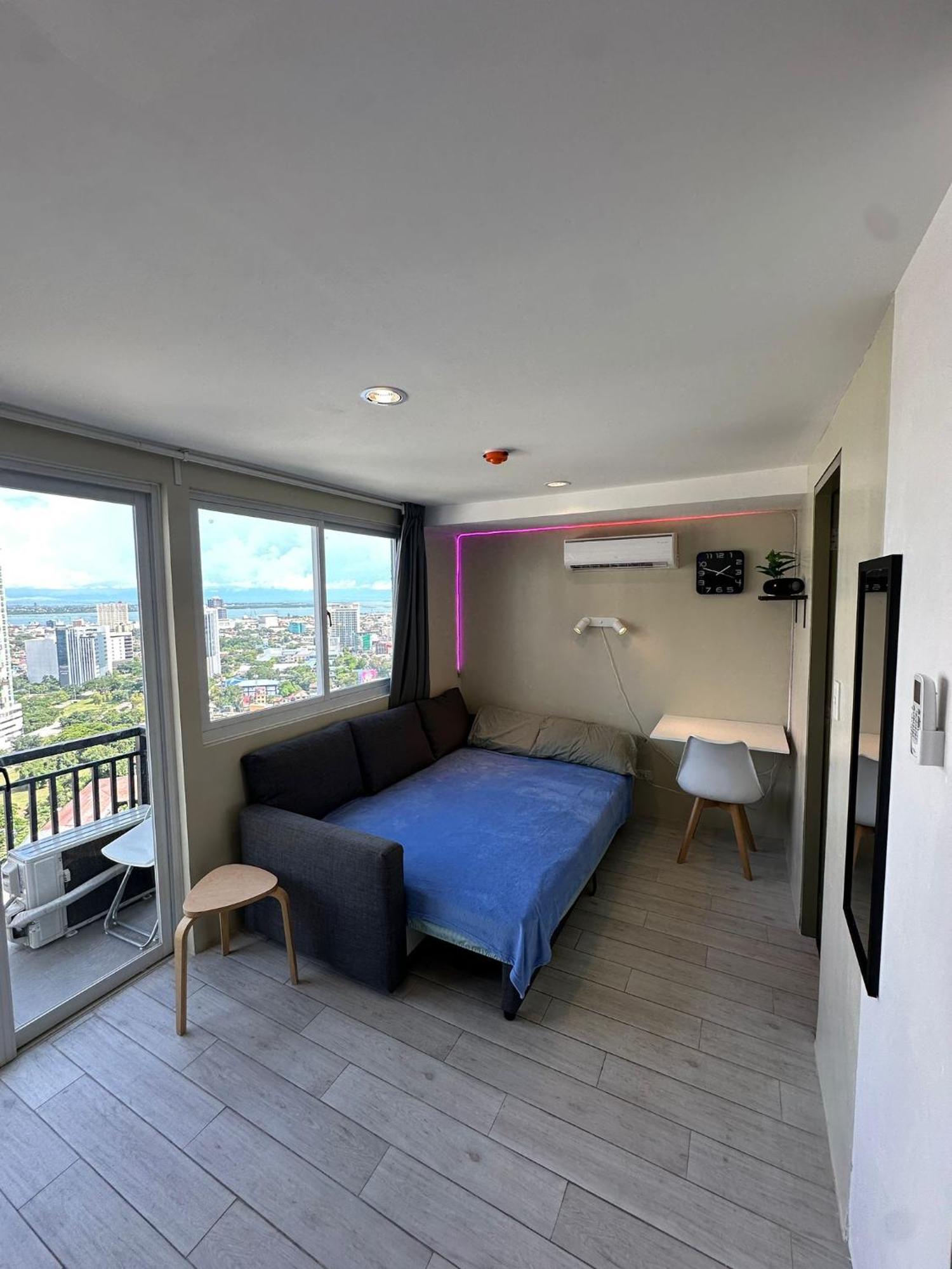 Modern & Comfy Studio - Steps From Ayala Mall, Cebu City Экстерьер фото
