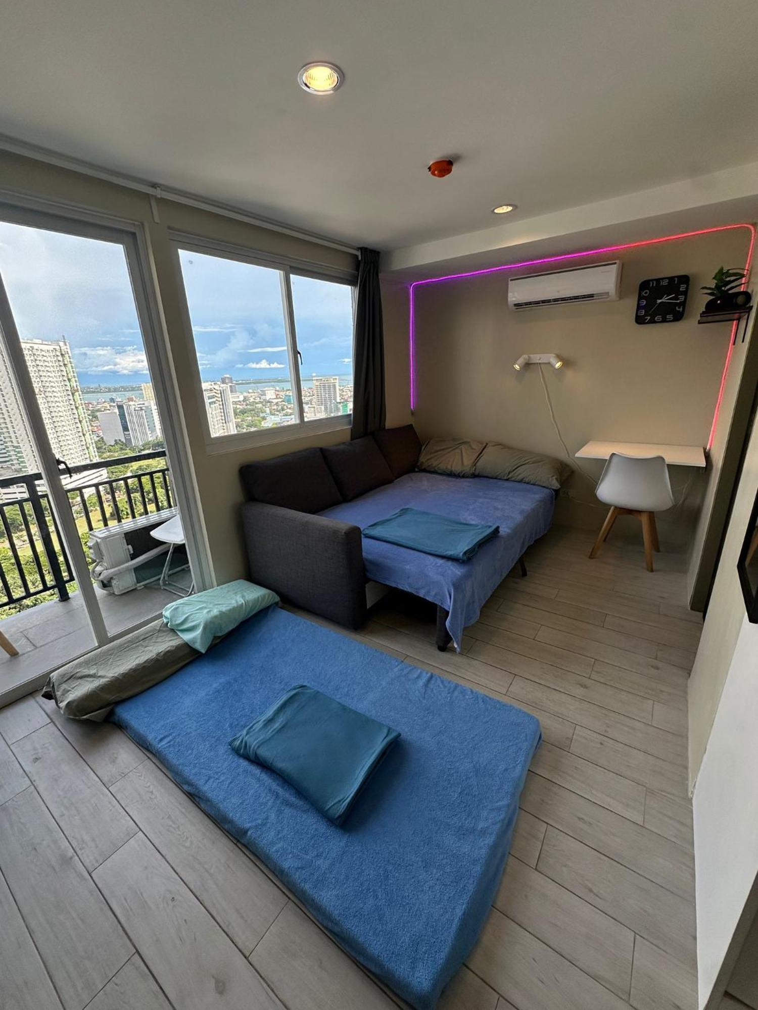 Modern & Comfy Studio - Steps From Ayala Mall, Cebu City Экстерьер фото