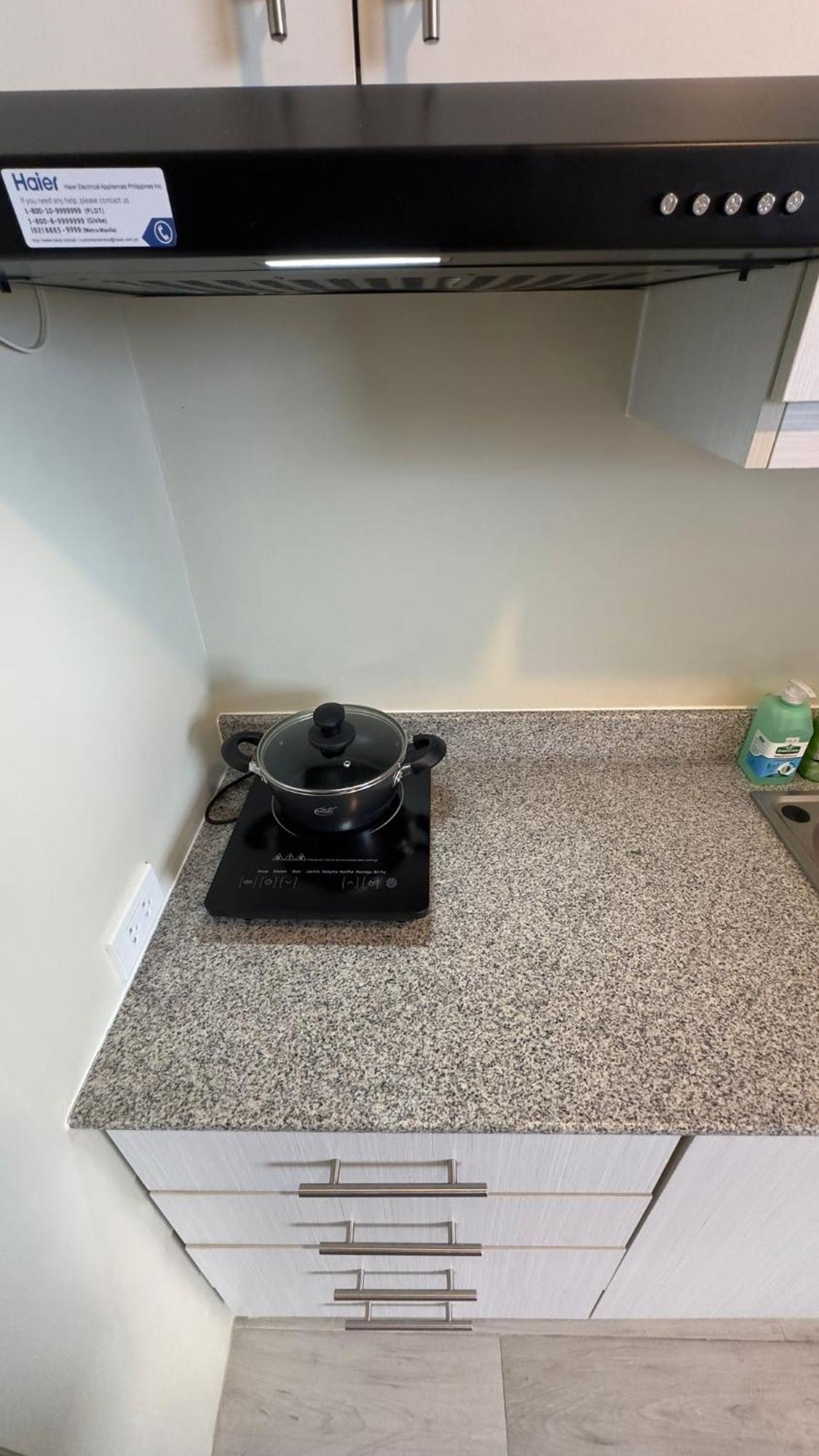 Modern & Comfy Studio - Steps From Ayala Mall, Cebu City Экстерьер фото
